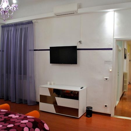 Firenze Rentals Suite Servi Luaran gambar