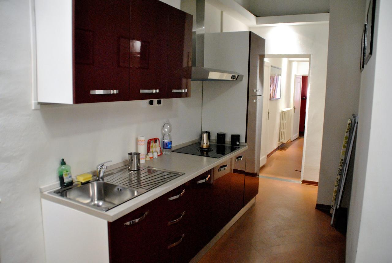 Firenze Rentals Suite Servi Luaran gambar