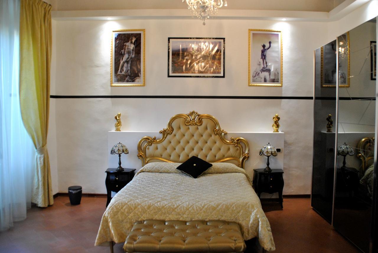 Firenze Rentals Suite Servi Luaran gambar