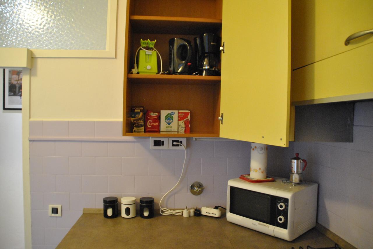 Firenze Rentals Suite Servi Luaran gambar